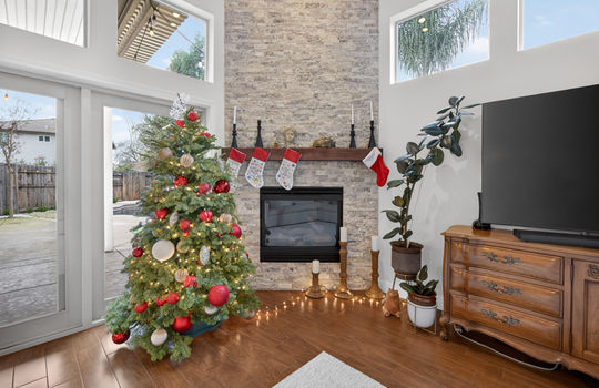 4967 Heatherdale Lane-14