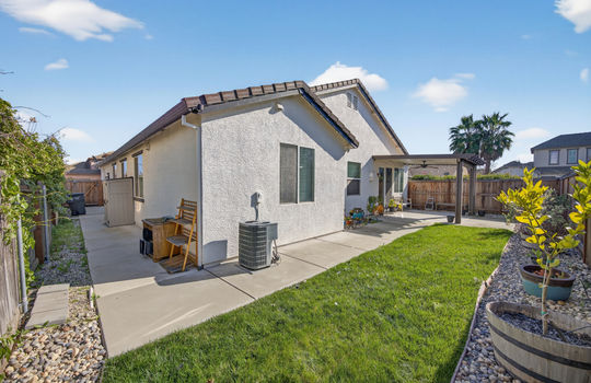 5731 Lolet Way-56