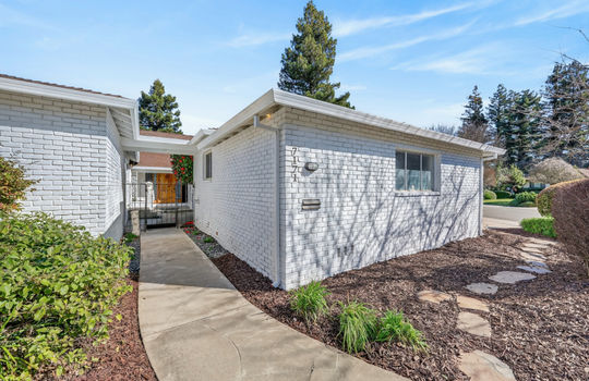 7171 Westmoreland Way-4