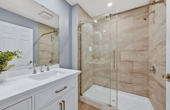 7171 Westmoreland Way-47