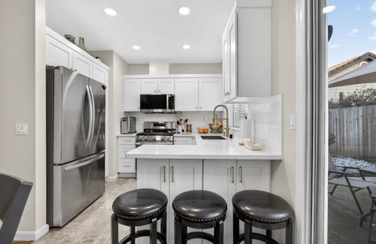 9365 Laguna Pointe Way-15