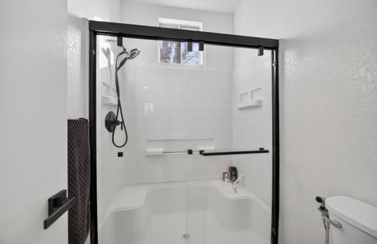 9365 Laguna Pointe Way-26