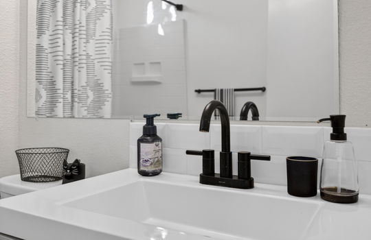 9365 Laguna Pointe Way-29