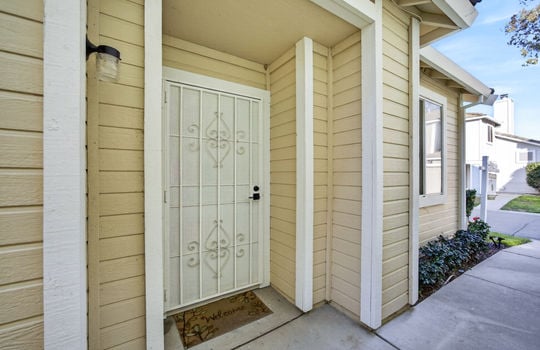 9365 Laguna Pointe Way-4