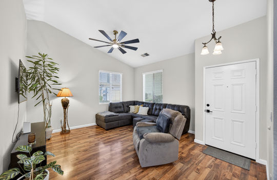 9365 Laguna Pointe Way-7