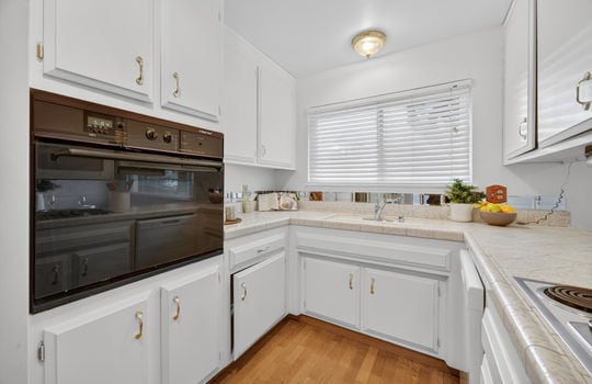 9723 Parktree Way-13