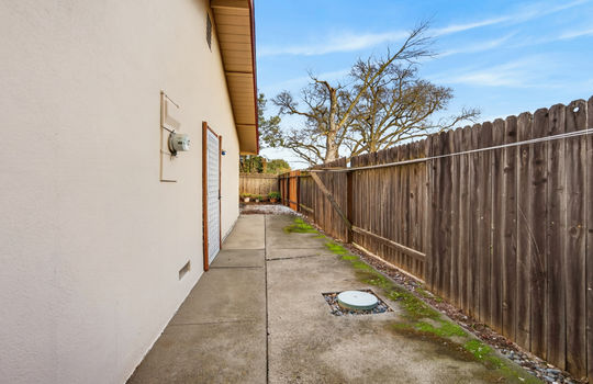 9723 Parktree Way-37