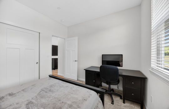 1570 Parkside Way-11