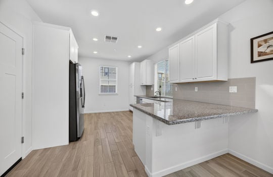 1570 Parkside Way-15