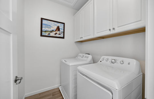 1570 Parkside Way-52