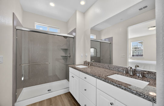 1570 Parkside Way-56