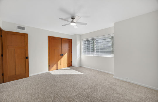 2290 Woodside Lane 1-40