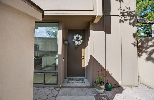 2290 Woodside Lane 1-6