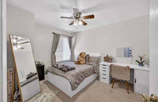 9067 La Maison Circle-32