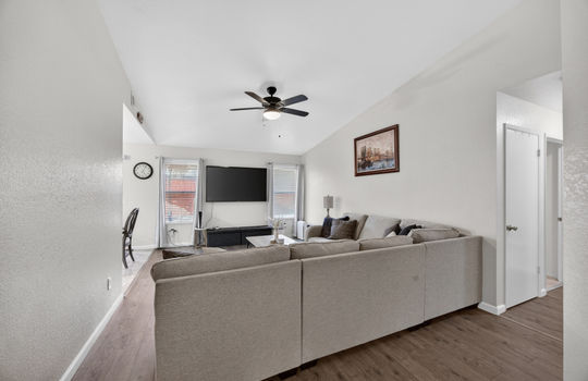 9067 La Maison Circle-6