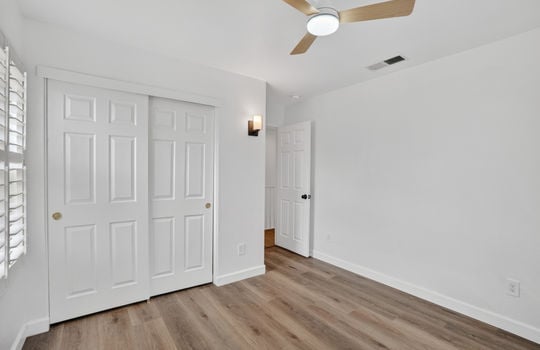 10090 Rojelio Court-47