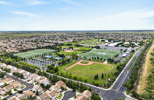 10090 Rojelio Court-63