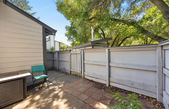 6439 Slipper Creek Lane-39