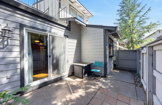 6439 Slipper Creek Lane-40