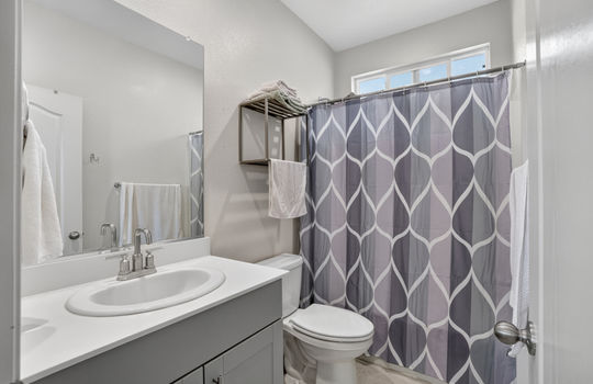 2103 Knotty Pine Way-27