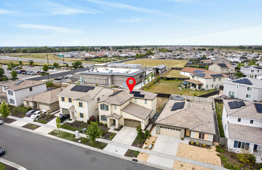 2103 Knotty Pine Way-52