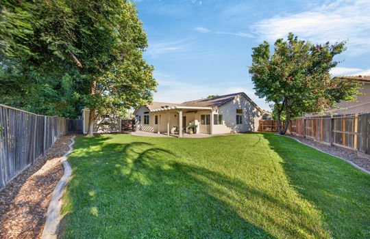 9801 Savonna Court-44