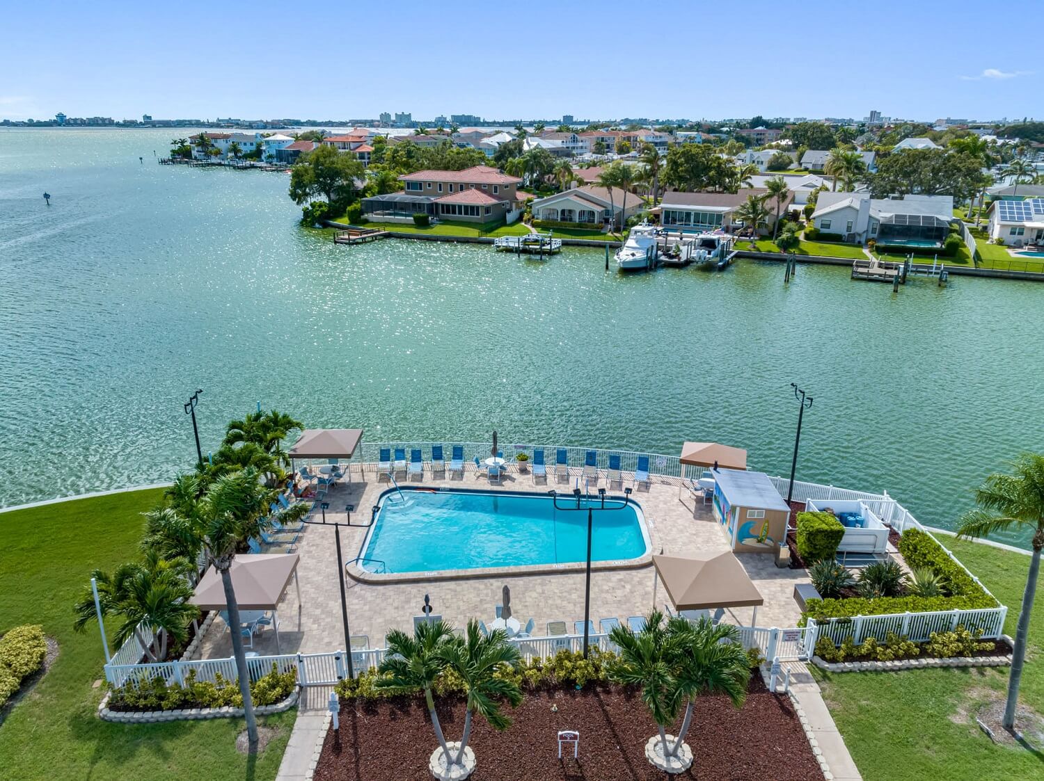 5960 30th Ave S, Gulfport, FL 33707-35