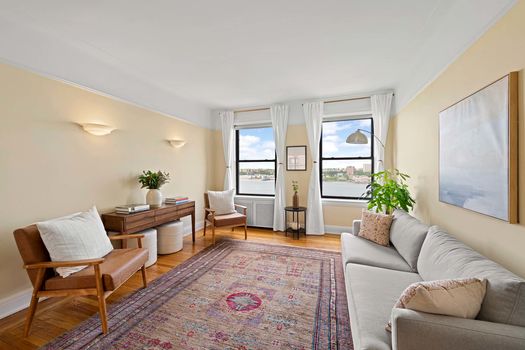 Jacob-Wood-real-estate-agent-manhattan-upper-west-side