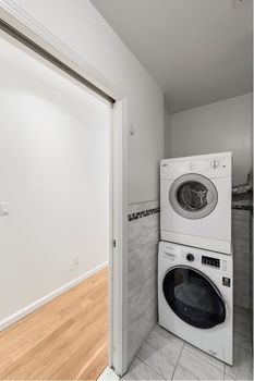 123W131.4.bath2.medium.Jacob-Wood-real-estate-broker-new-york-city-harlem-condo