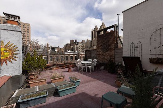 59W88.BF.roof1.Jacob-Wood-real-estate-agent-NYC-Manhattan-UWS