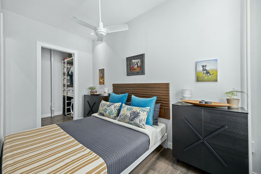 4401.4.B5.bed1.large.Jacob-Wood-real-estate-agent-new-york-city-brooklyn-coop