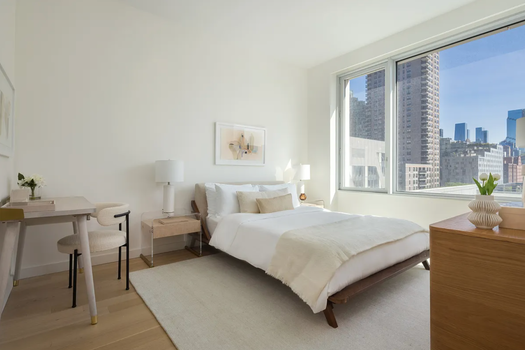 611W56-2B-Jacob-Wood-real-estate-broker-upper-west-side-condo-new-development-bed