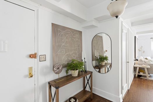 304W75.4H. 4.Jacob-Wood-real-estate-agent-upper-west-side-coop