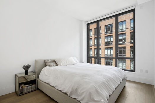 438E12.4U.bed.Jacob-Wood-real-estate-agent-east-village-condo-manhattan copy