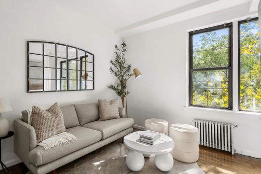 49Morton5Dliving1Jacob-Wood-real-estate-agent-west-village-coop