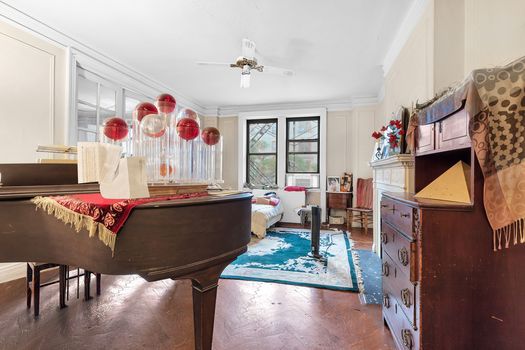 dining.unstaged.885WEA.2B.Jacob-Wood-real-estate-agent-upper-west-side-coop resize