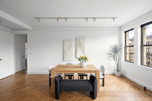 dining.Jacob-Wood-real-estate-broker-UWS-4bed-coop.jpg