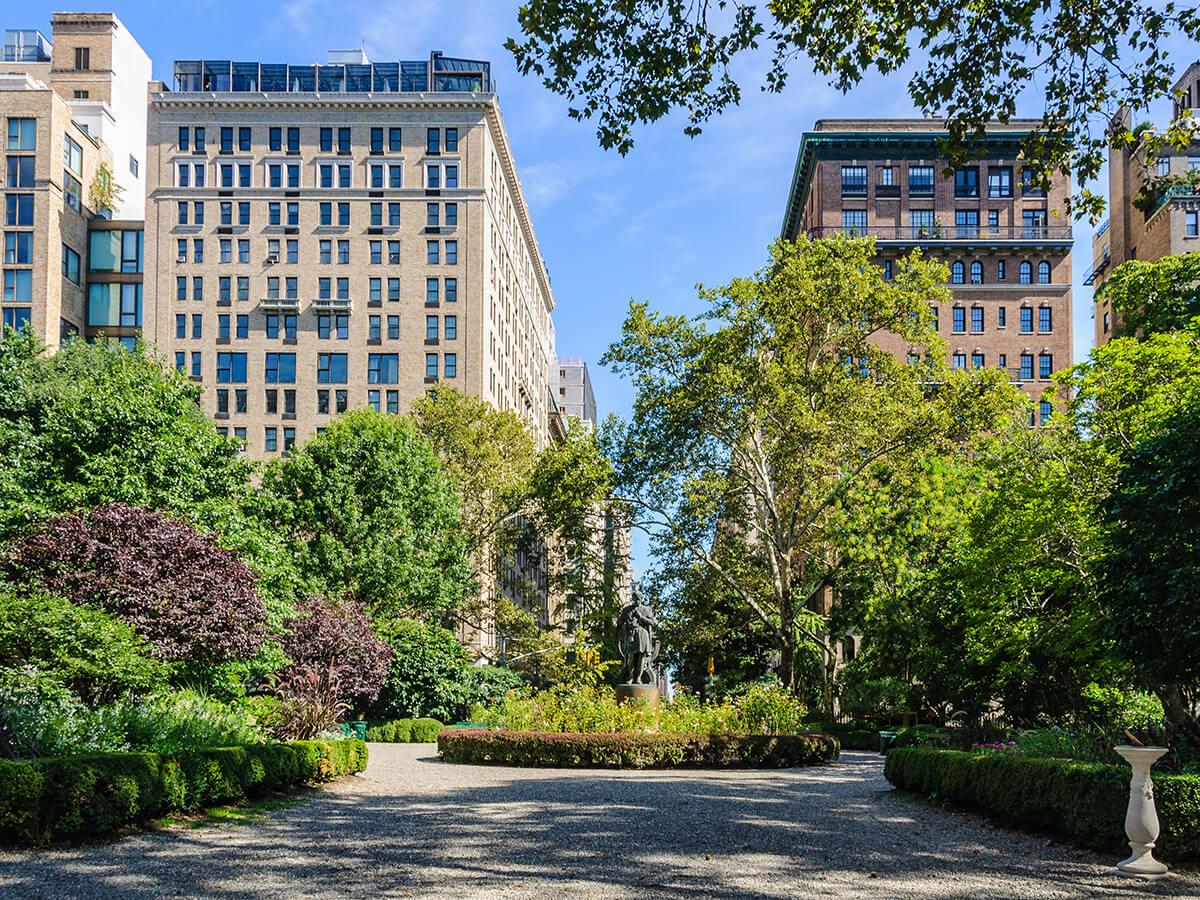 The-private-Gramercy-Park-New-York-City