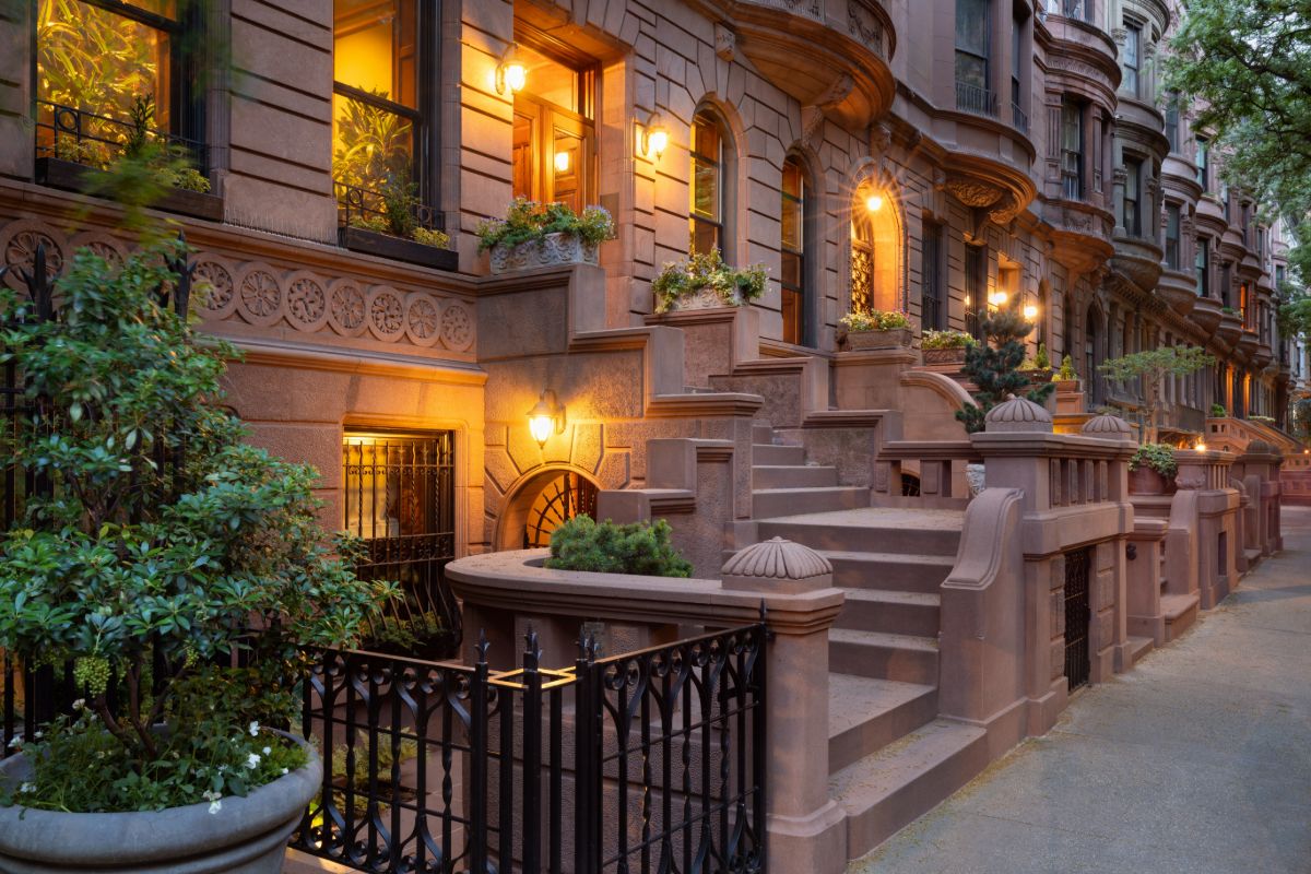 5.Jacob-Wood-real-estate-upper-west-side-uws