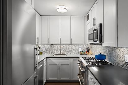 kitchenJacob-Wood-real-estate-manhattan-upper-west-side-uws-coop-1
