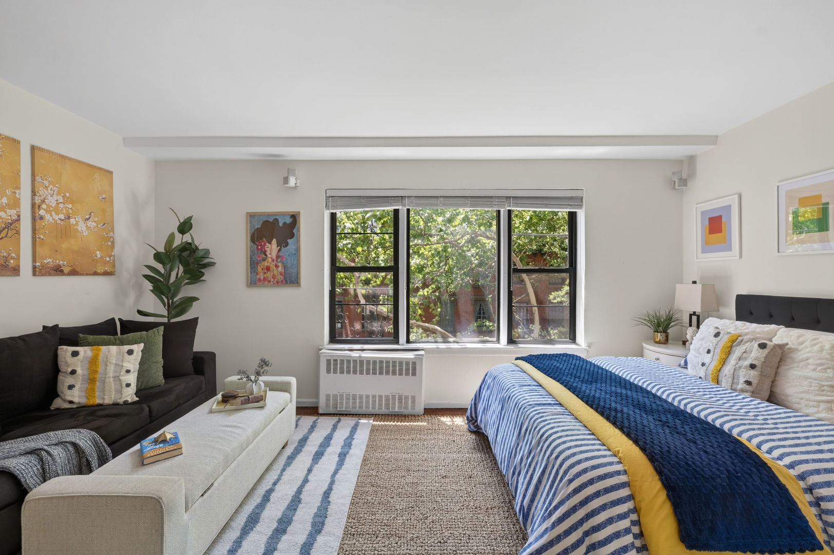 49Morton.4D.living2.Jacob-Wood-real-estate-West-Village-studio-coop