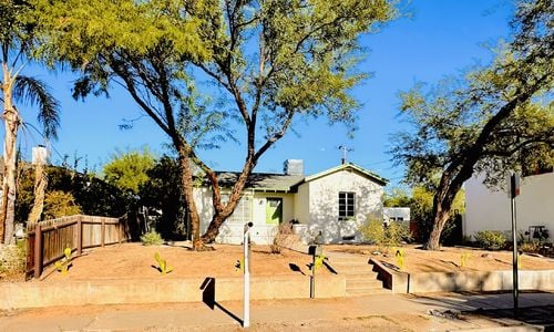 How much does a house cost in Tucson?