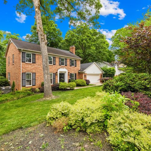 What’s Really Happening in Charlotte Real Estate (And Why It Matters to You)