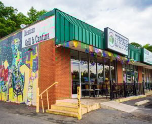 Three Amigos, Central Avenue
