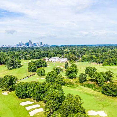 Living in Country Club Heights, Plaza Shamrock & Plaza East (28205)