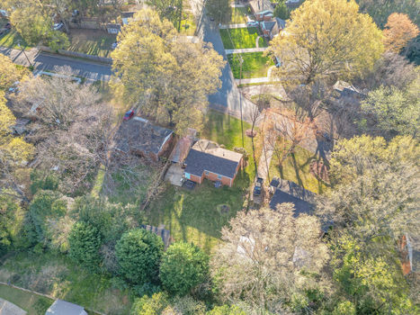 2400 Markham Court Charlotte NC drone backyard