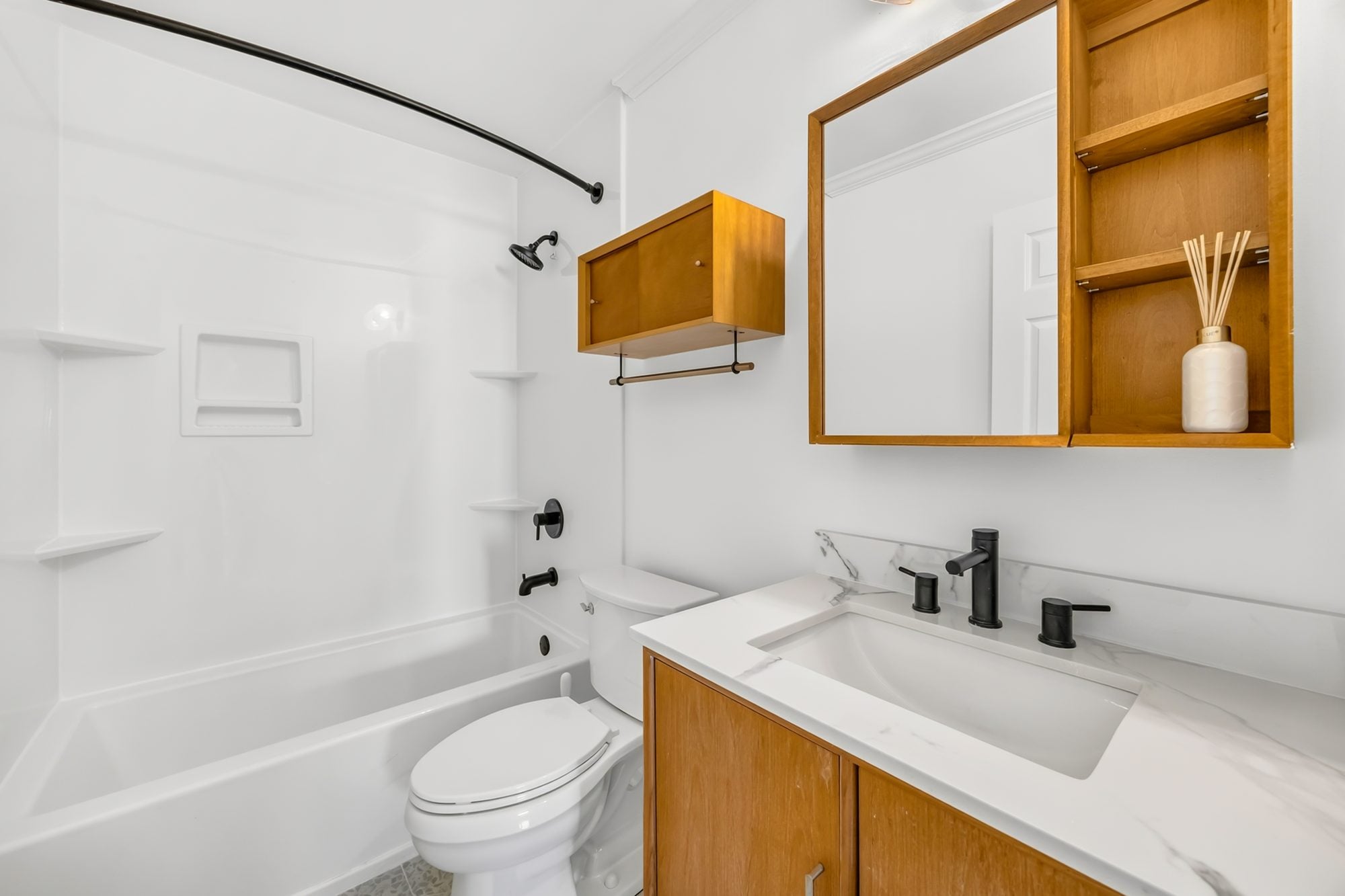 Second bathroom at 4900 Cricklewood Lane