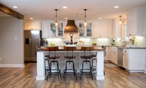 Choosing Between a Fixer-Upper and Move-In Ready in &hellip;
