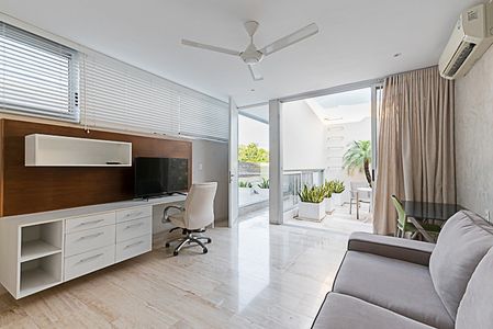 91e070b04a3842fb3ddec420c6d47ce2