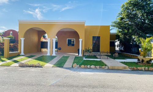 Elegance in Baspul with Casita